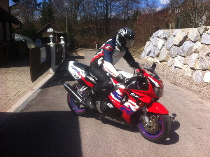 019b97ae02ffb4c2ef973a96d5292ba0607a6f5b38_00001